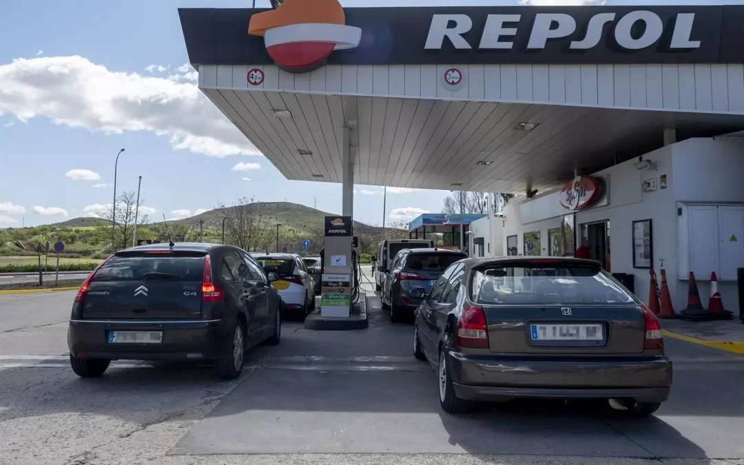 Los sindicatos convocan en julio y agosto varias jornadas de huelga en los complejos petroquímicos de Repsol